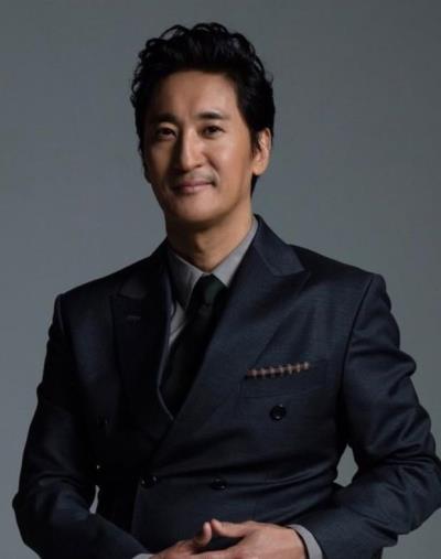 ドラマ「天国の階段」で知られる俳優シン・ヒョンジュンが元マネージャーの暴露に反論！